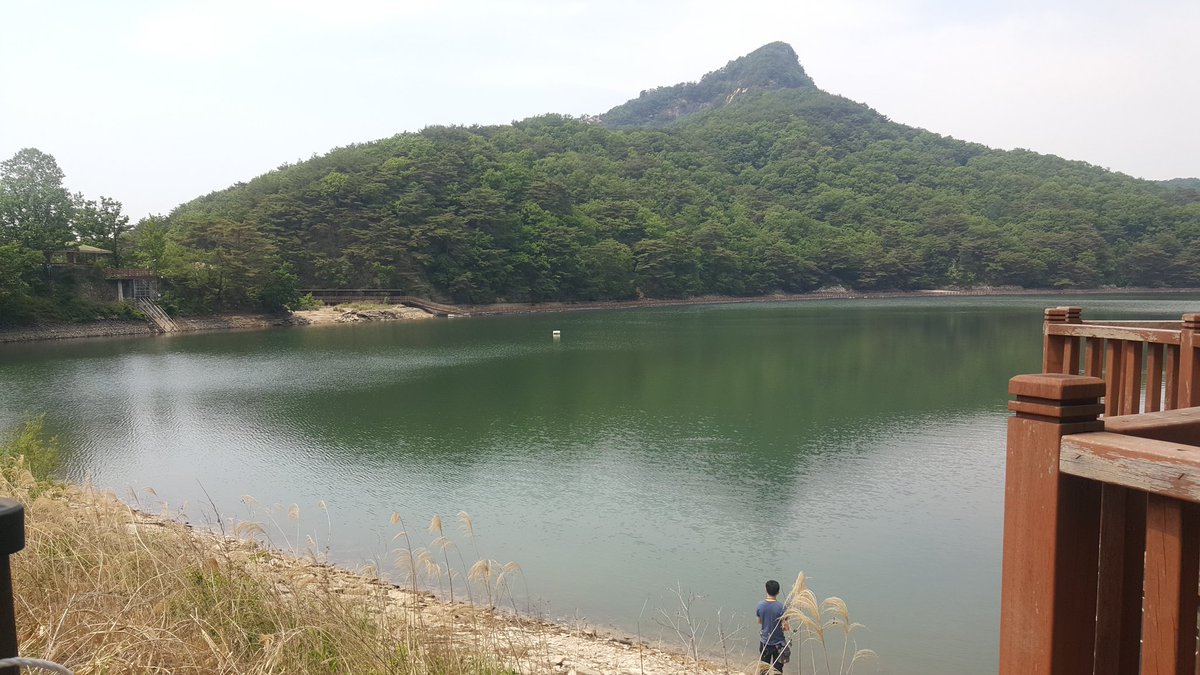 5.22.~5.23. 공직자 하나되는 워크숍 3기 개최 😀
공동체 의식 및 팔로워십 내재화를 위한 워크숍이 포천에서 진행됐습니다 :> 다른 워크숍에서 쉽게 볼 수 없던 커피 블렌딩 체험, 팝페라 가수와의 만남까지🐣

#성남시 #공직자 #워크숍