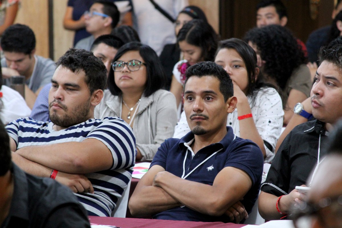 imjuvemx's tweet photo. Participaron 23 estados de la República Mexicana en la cuál las y los jóvenes conocieron estrategias para sus proyectos sociales. https://t.co/1zvMpjmyn5