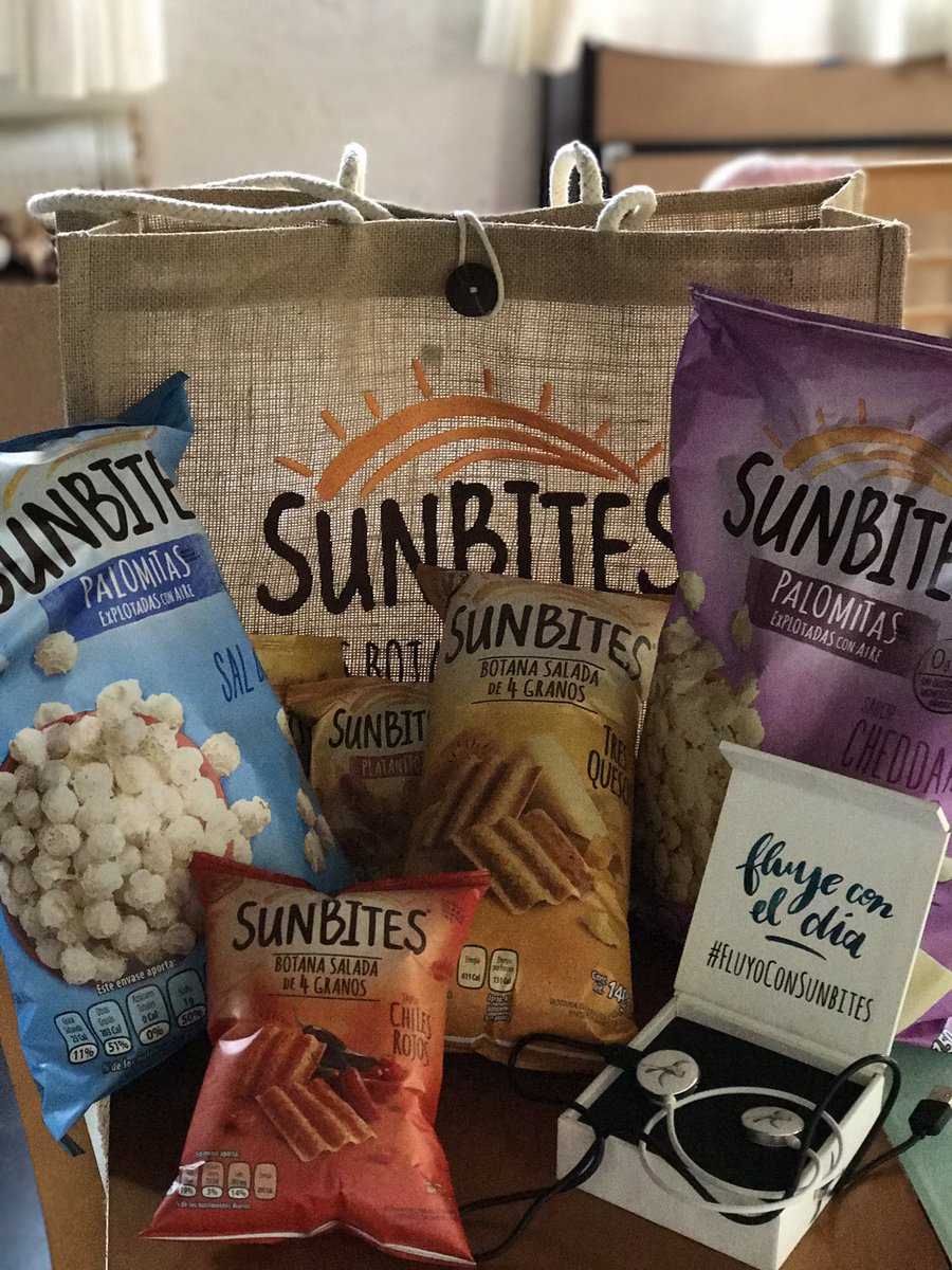 Ferrnanda's tweet photo. Gracias 😊 Soy muy fan de estas botanas, mis favoritos son las de 4 granos con chiles rojos 🌶 #fluyoconsunbites https://t.co/JYmDS0jjSa