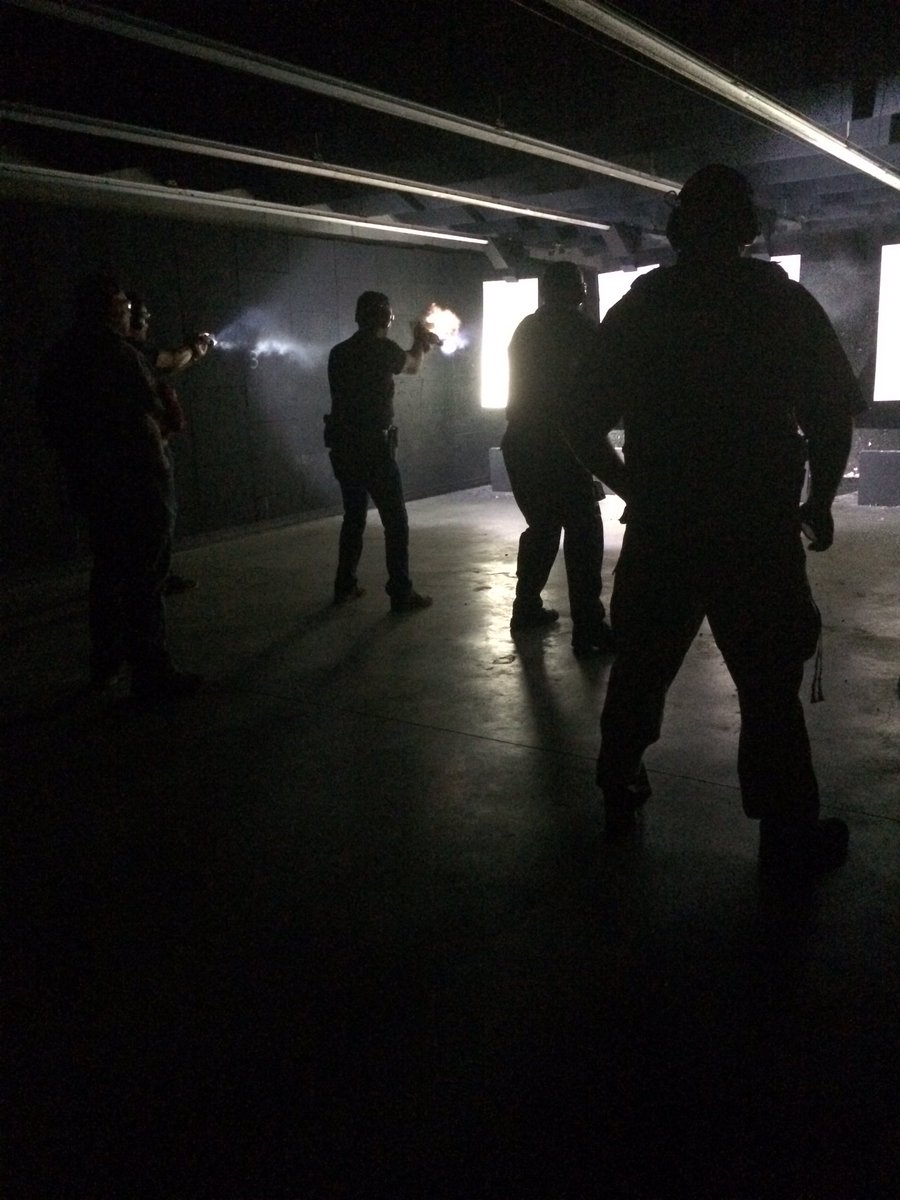 crowther439's tweet photo. Great day of training on the range today! #lowlight #shoot thanks to our #ForceTraining Unit! https://t.co/Oaboo3AULS