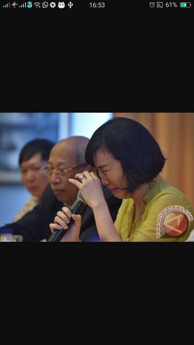 agus_david's tweet photo. Saat sluruh beban hati tak mungkin lg disampaikan lewat kata,maka air matalah,tempat curahan terakhir segenap perasaan.@PSI_Bali @grace_nat https://t.co/2D711LPgJP