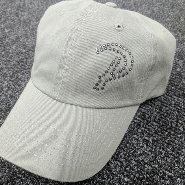 SLEmb_Wizard's tweet photo. Customised hat just for me.... #slrhinestonecowboy #rhinestones 📷: @sl_rhinestonecowboy https://t.co/BNTJsuDl6q