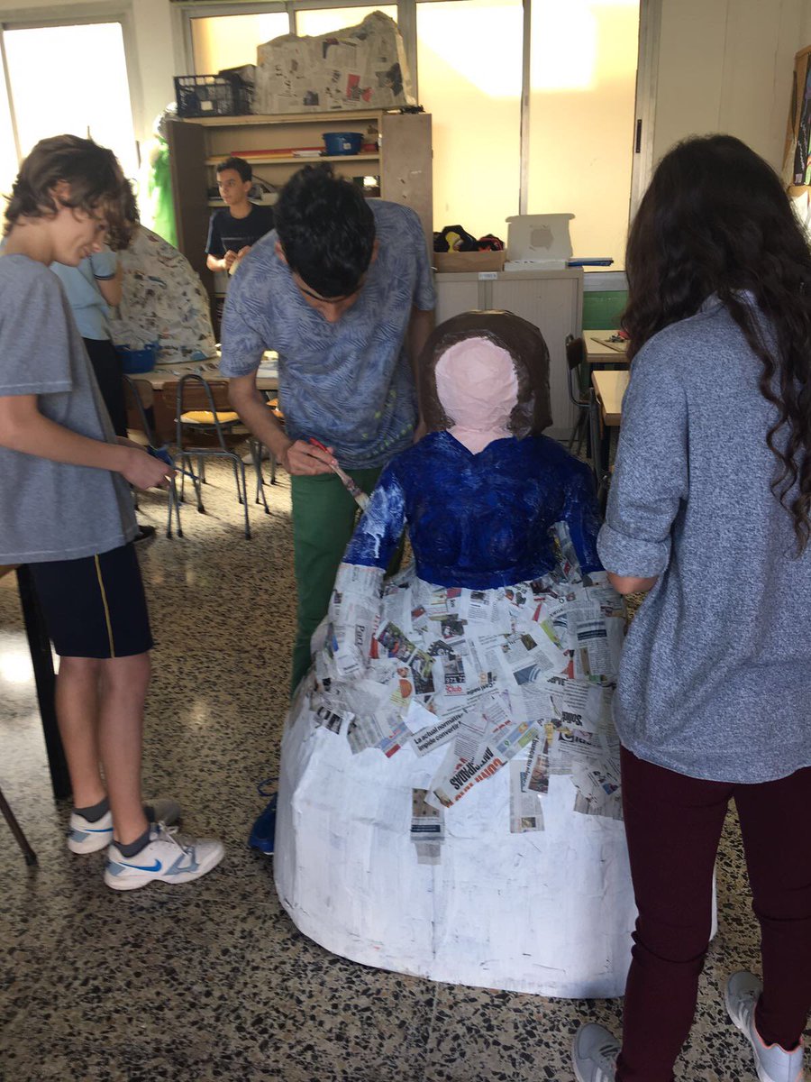 LaSalleInca's tweet photo. 2a d’ESo. Projecte les Menines.👏🏻👌🏻 https://t.co/dvEo8gH5bc