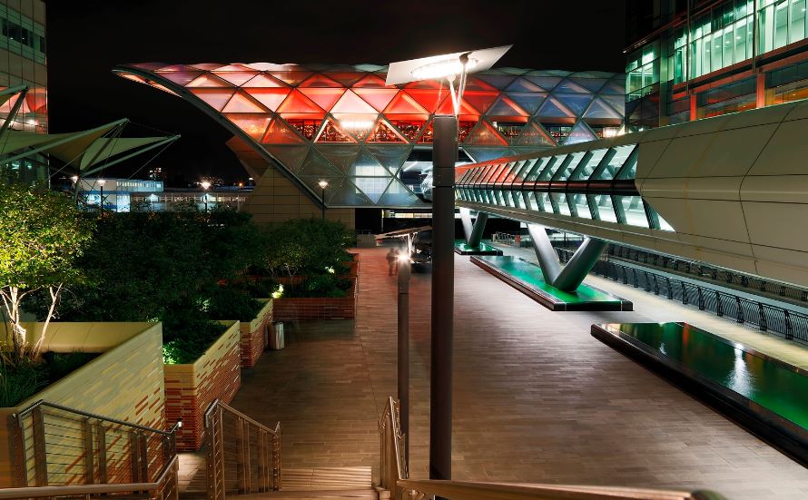 Read #KnightFrank's latest #blog on analysing #property performance along the @elizabethline #Crossrail bit.ly/2rw1VlE