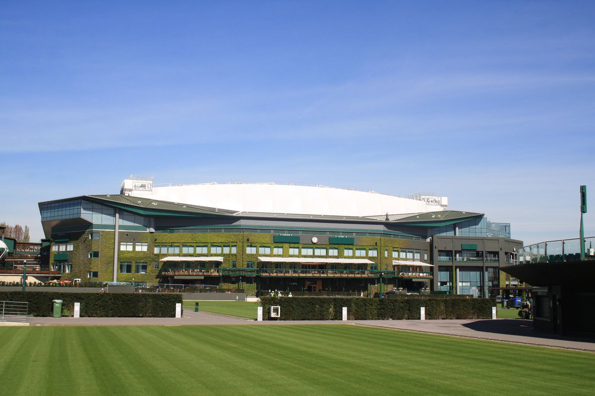 #FunFact from #Victoria! #DidYouKnow #KnightFrank have provided project management services for improvements of #CentreCourt at #Wimbledon?