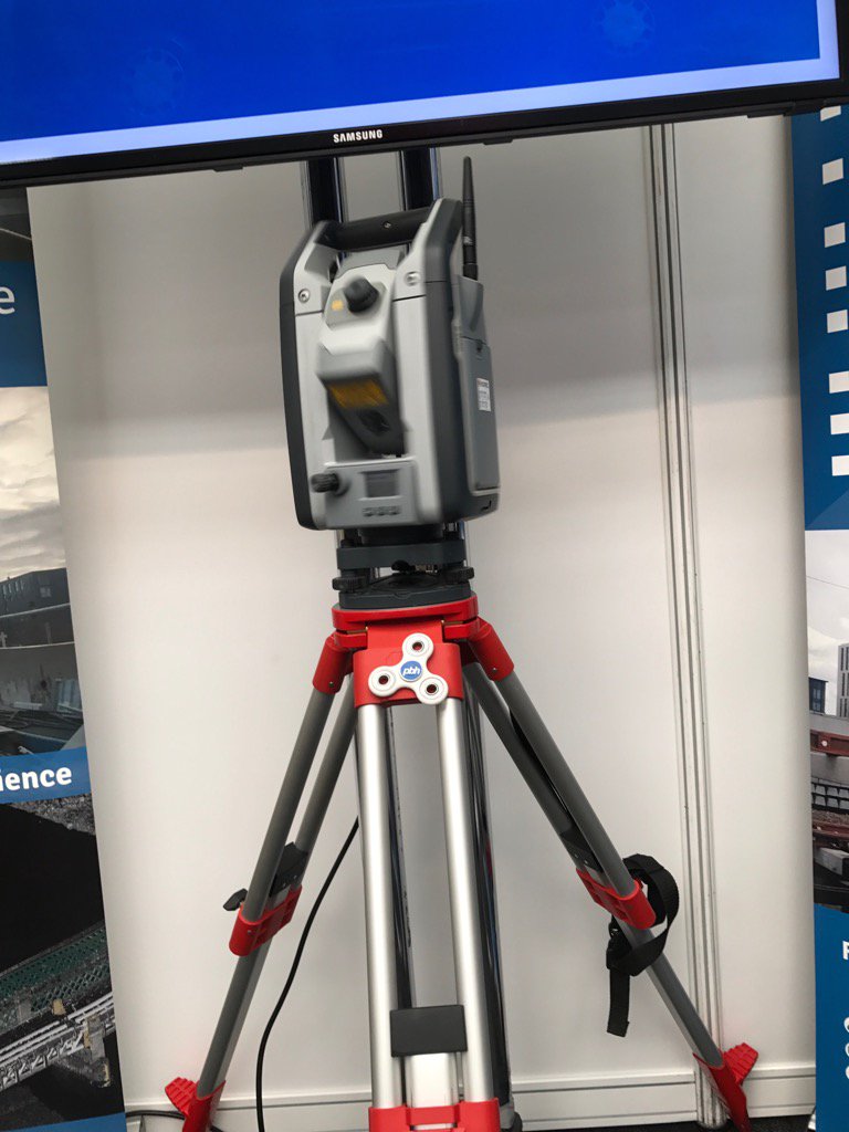 heleng_geo's tweet photo. Fidget Spinner or S9 Spinner you decide @PBHSurveys @PBHRail @GEOBusinessShow @KORECGroup https://t.co/f6nyDjCHKX