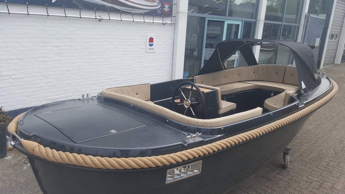 Omtzigt watersport tweet media