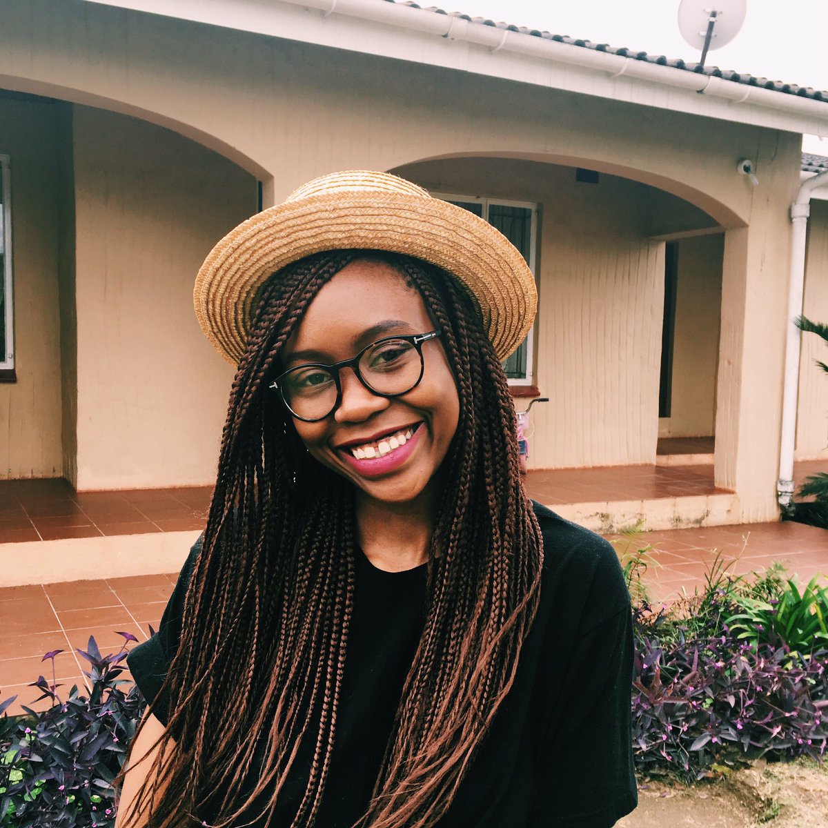 Hey All ☺️. Plz vote for me to become Wits Vodacom NXT LVL Brand Ambassador by simply RT this tweet or tweeting #NXTLVLGrace - thank you ❣️