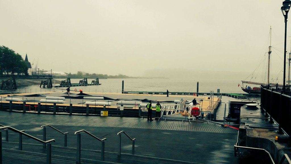 Space_Events_'s tweet image. The build for #ChampionsLeague final is well underway in a rainy #cardiff