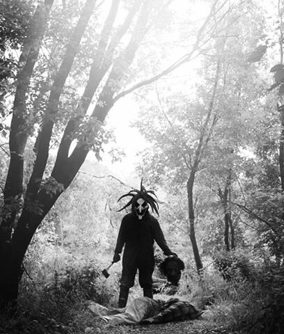 AaronNobess's tweet photo. Bringing #creepypasta to life. #cryptskinproject #Wendigo #slenderman #Inthebasement #doctorinthehouse #CreaturesOfTheNight #nightmarefuel https://t.co/1CJEqpgMAo