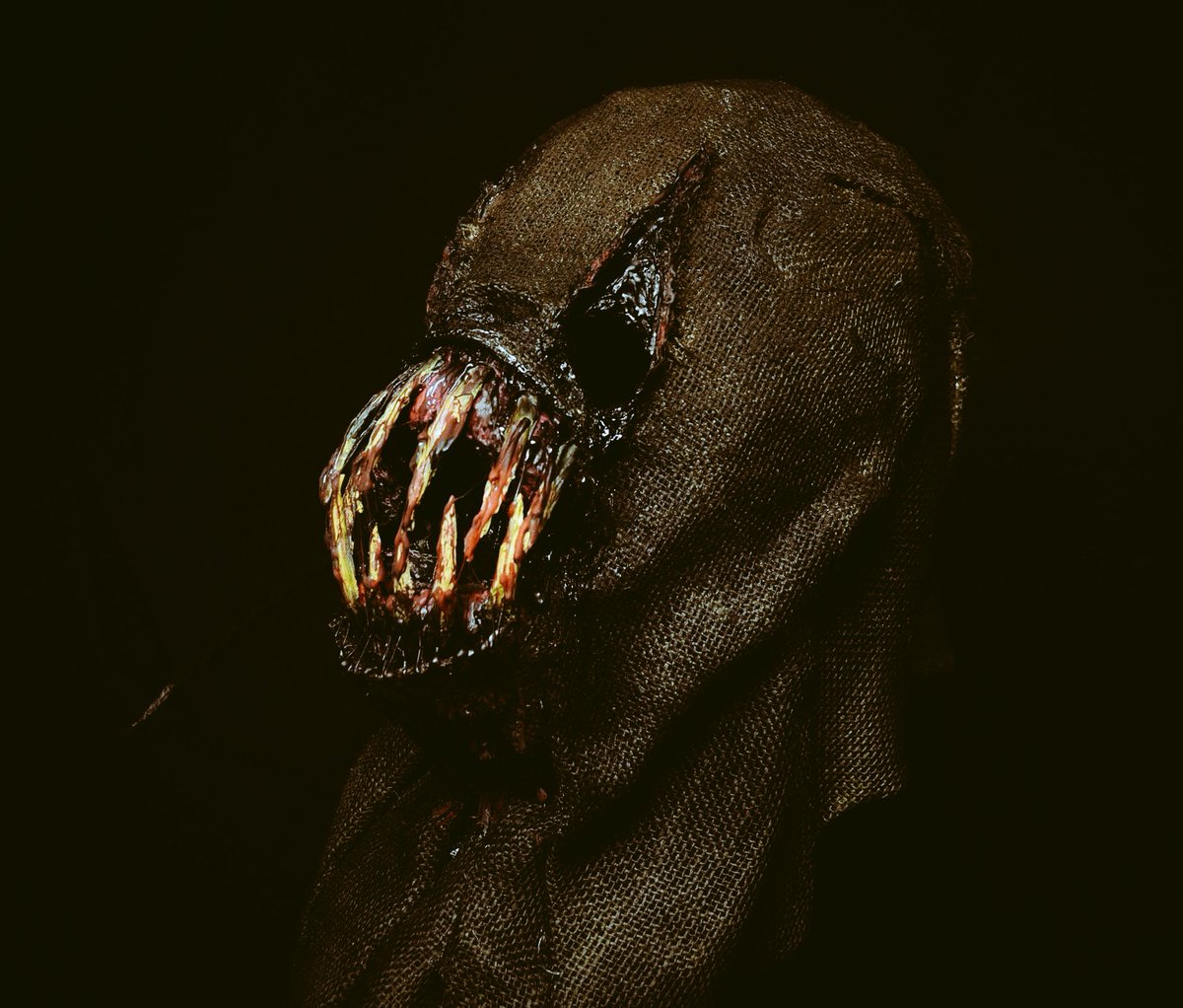 AaronNobess's tweet photo. Bringing #creepypasta to life. #cryptskinproject #Wendigo #slenderman #Inthebasement #doctorinthehouse #CreaturesOfTheNight #nightmarefuel https://t.co/1CJEqpgMAo