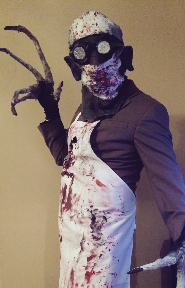 AaronNobess's tweet photo. Bringing #creepypasta to life. #cryptskinproject #Wendigo #slenderman #Inthebasement #doctorinthehouse #CreaturesOfTheNight #nightmarefuel https://t.co/1CJEqpgMAo