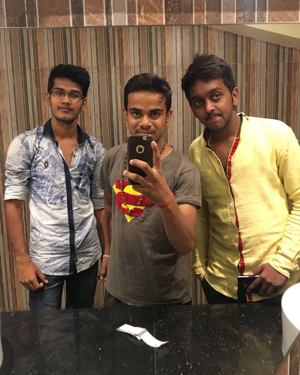 Sumit_R_Gosai's tweet photo. https://t.co/QuUosJjeMi