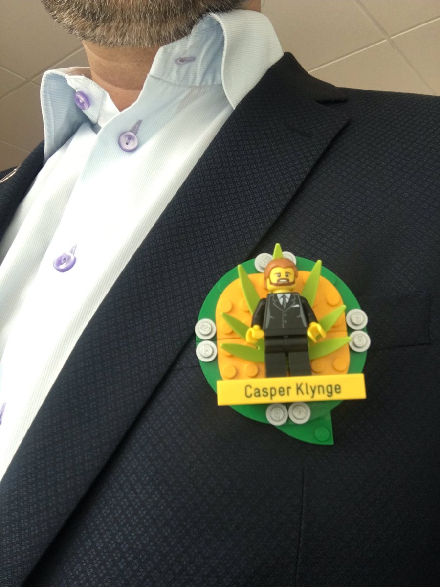 DubesDenmark's tweet photo. Favorite part of the job! Launching LEGO's #BuildAmazing campaign bringing toys that nurture creativity 2 the children of Indonesia! #Garuda https://t.co/ukpxPNTBWI