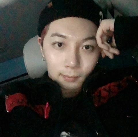 afos_th's tweet photo. 170430 #AKnow instagram
24시간 대기중

Trans: รออีก 24 ชั่วโมง
#도상승 #상승 #에이노 https://t.co/lbUBiAW5jG