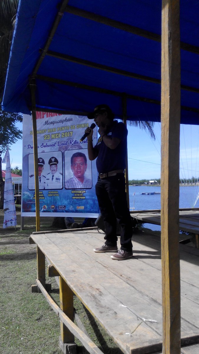 ppl_laskar's tweet photo. @bpsplpadang Peringati Hari Penyu Se Dunia 23-5-17, Laskar Turtle Camp Ampiangparak kerahkan 1000 orang bersihkan pantai tempat peneluran https://t.co/rcr2ssxsKv
