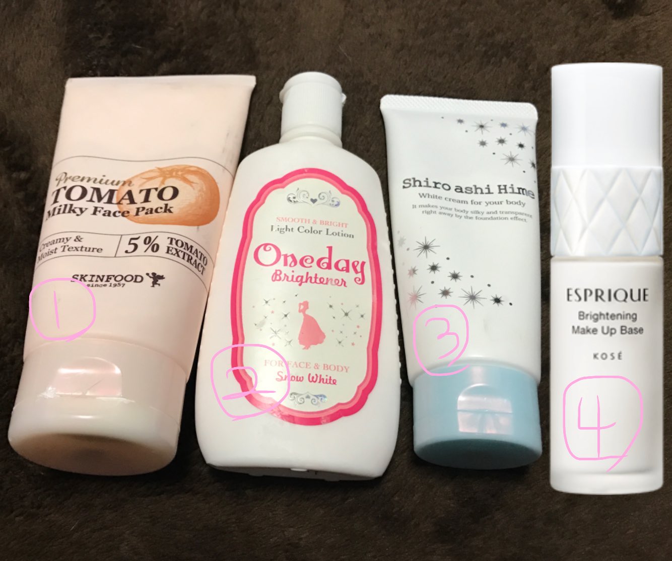 ミス プイプイ 美白系ベース 下地まとめ トマトパック スキンフード パックしてから洗い流すタイプ 真っ白なとろとろの液体 使ってるうちに白くなったりはしない 匂いは海外のコスメ臭 そのまま洗い流さずに使う場合は少量 ミス プイプイ 美白系ベース 下地まとめ トマトパック スキンフード パックしてから洗い流すタイプ 真っ白なとろとろの液体 使ってるうちに白くなったりはしない 匂いは海外のコスメ臭 そのまま洗い流さずに使う場合は少量
