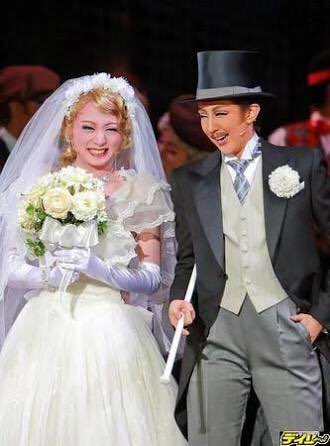 Atom1914_'s tweet photo. この2人が結婚しようとしていた時期もありました... https://t.co/BgLBJ6MfS2