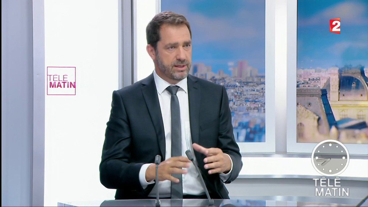 Caroline_Roux's tweet photo. 🗨️ @CCastaner "Nous voulons qu'il y ait un 4e corps d'armée au niveau numérique pour lutter contre les cyberattaques !" #Les4V @telematin https://t.co/cTcYn9Glhp