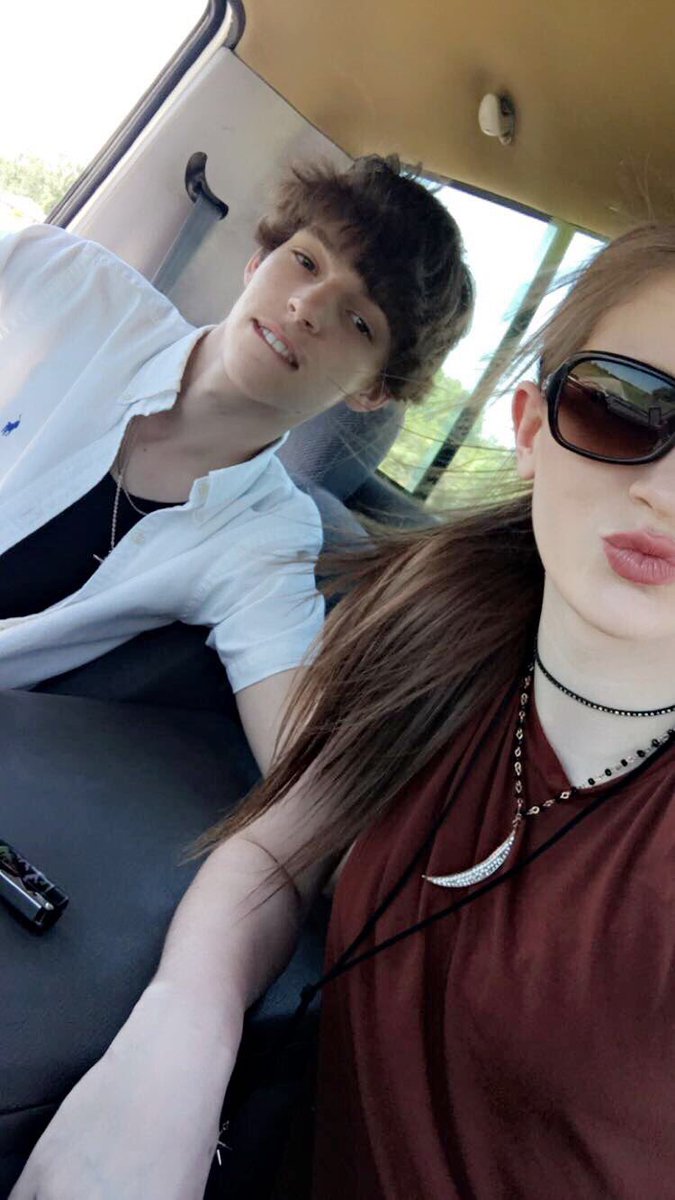 864_EP's tweet image. 😊