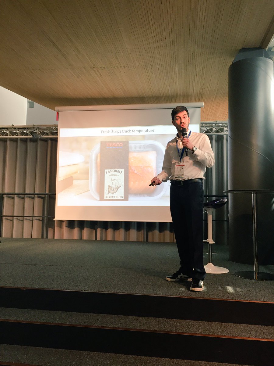 DigitalUniv's tweet photo. It's now @FreshStrips' turn to impress the audience #sbcfoodtech #paris #gamechanger https://t.co/2ATCA51scN