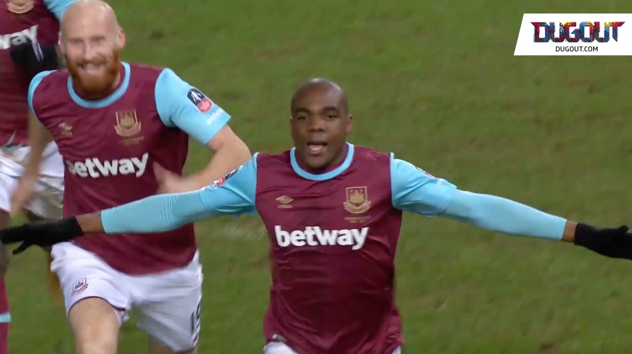 Happy 29th Birthday to our Italian rock Angelo Ogbonna!  Can\t wait to see you back fully fit next season.   