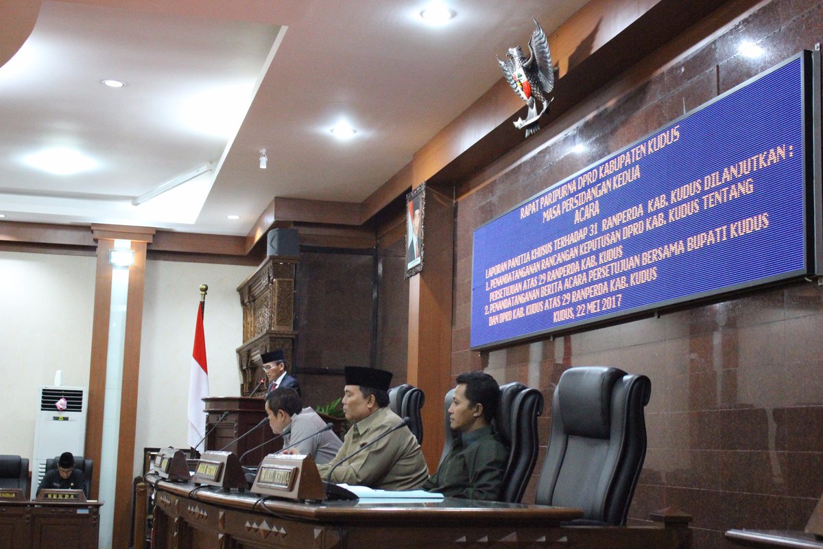 DPRD Kabupaten Kudus, Senin 22 Mei 2017 Gelar Rapat Paripurna Persetujuan 29 Rancangan Peraturan Daerah Kabupaten Kudus.