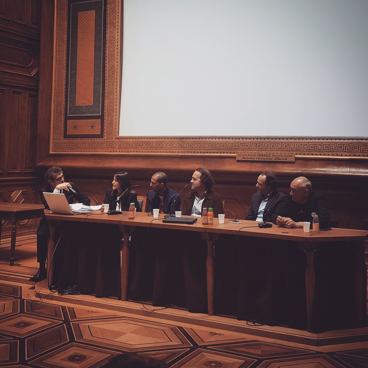 Monsieurmanager's tweet photo. Qls relations entre artistes et producteurs aujourd'hui?@PascalNegre @SonyMusicFr @Believe_France @KerenAnnMusic @icekreamy @frederictaddei https://t.co/XJHaeFlb64
