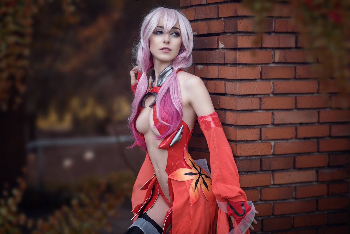 My Inori Cosplay <3
Photo by @ZenoGaich 

New Photobook available now!
➡️bit.ly/2qBKz5F

#cosplay