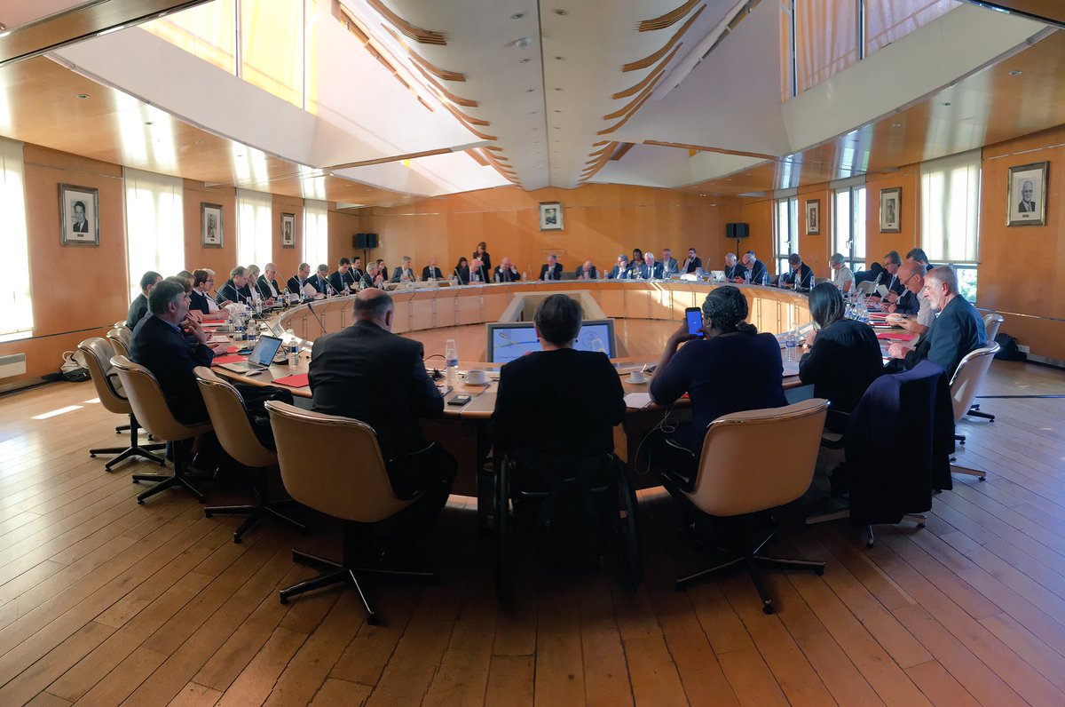 EquipeFRA's tweet photo. 1er Conseil d'administration de la nouvelle mandature ce matin à la Maison du sport français. #CNOSF https://t.co/0z3dF1aYCD
