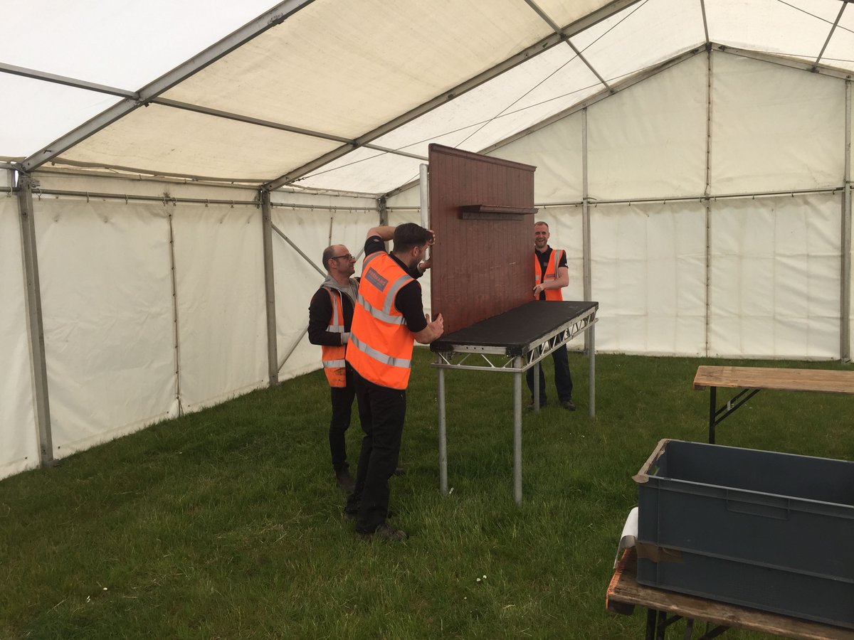 barsstaffing's tweet photo. 3 Jamies from Manchester building @wearefstvl bars. Get to it boys, we've a big weekend ahead of us! ;) #festivaltime #workwithus https://t.co/FzCh67ue7B