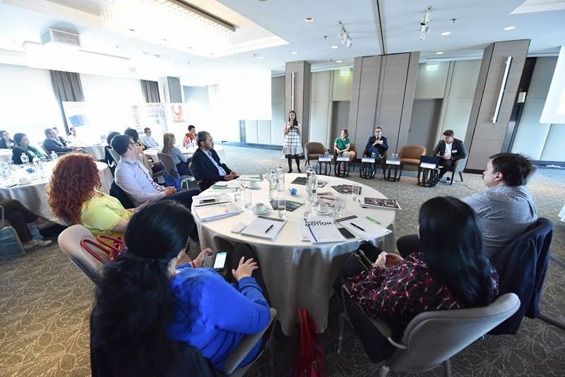 BusinessMark_'s tweet image. Ne-am întâlnit să discutăm despre mobilitatea angajaților la WORK IN MOTION. A workforce mobility conference.
#BusinessMark #Workinmotion