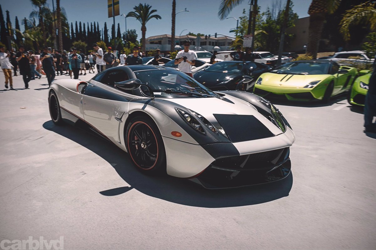 CARBLVD's tweet photo. Pagani https://t.co/4gzDL0Zq1h
