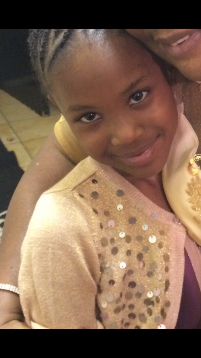 ontarionation's tweet image. 11 year old and her mom are still missing!
#ManchesterBombing 
#MissingInManchester