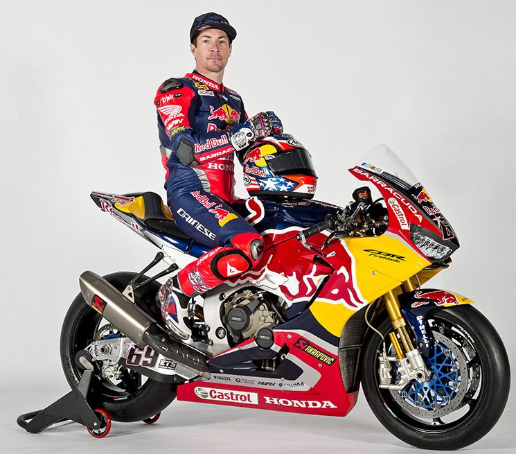 Wajie13's tweet photo. Berita sedih. 
Salah satu Rider idola gue &amp; rider legend. 
R.I.P nicky. You are the best, &amp; always in my heart. #69 https://t.co/GiYIqlc2ZO