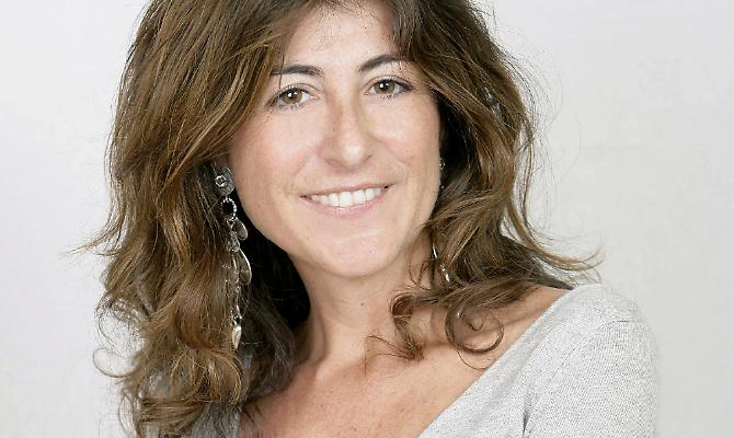 ParmAteneo's tweet photo. A lezione di telegiornalismo con Ilaria #Dallatana, Bufera sul “#trash a #Rai2″ https://t.co/ZO9d7pUnev https://t.co/R7crDYZs7C