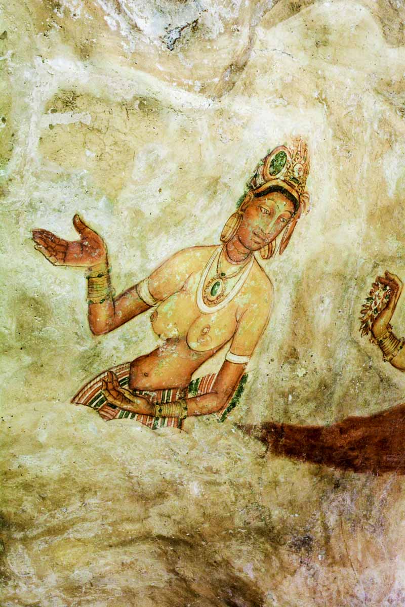 letsgoceylon's tweet photo. Did you know #Sigiriya is a UNESCO listed World Heritage Site ? These amazing frescoes are the heart of it. #SriLanka #travel #heritage https://t.co/9n25H1cEfJ