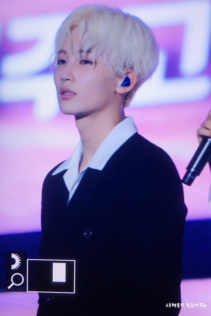 Rabbit_Daybreak's tweet photo. 170523 정한시 #세븐틴 #정한 #SEVENTEEN #Al1 #울고_싶지_않아 #Dont_Wanna_Cry https://t.co/uQ4bpyUukI
