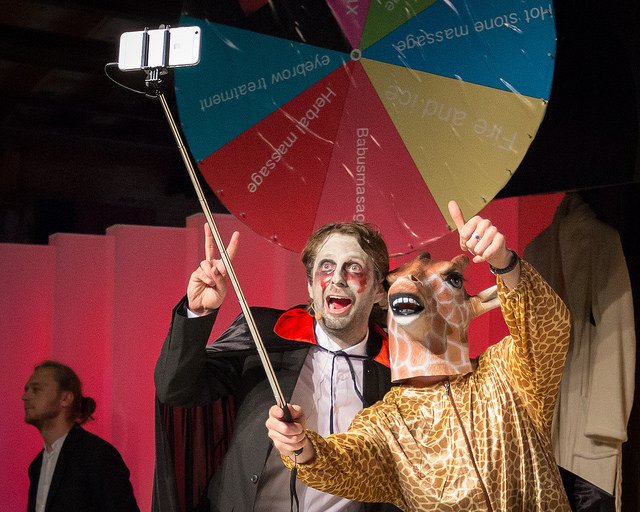 thechiefunicorn's tweet photo. This years @codegarden is going to be *soooo* good and with more than 500 attendees we've crossed a magical milestone #cg17 #excited #yay https://t.co/q8RpjsGHDY