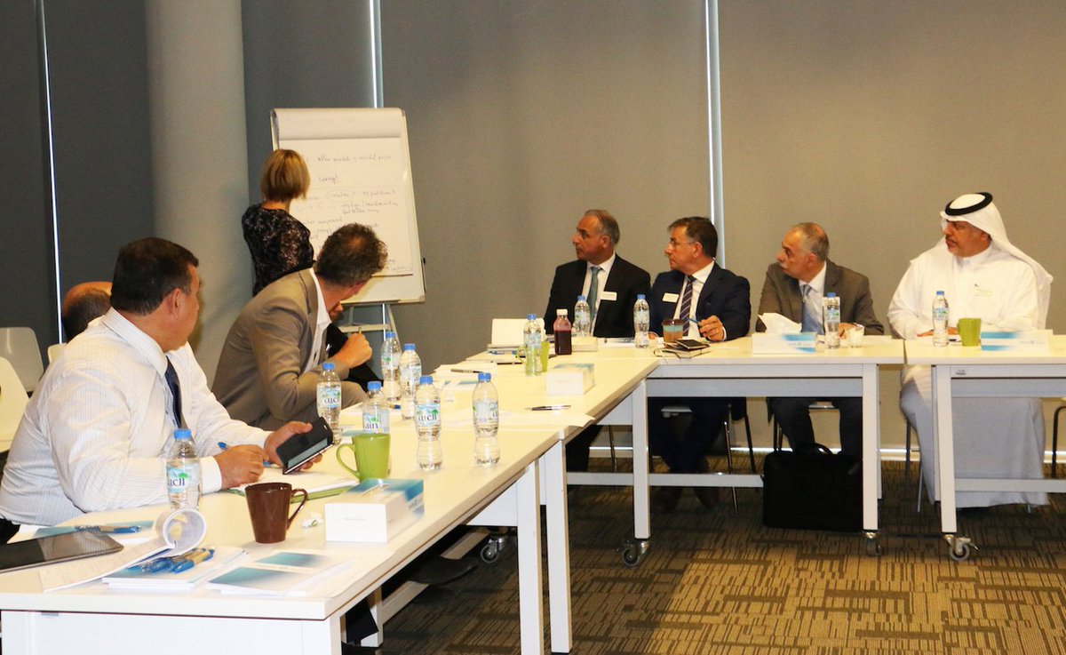 Masdar's tweet photo. لتقى خبراء استدامة المياه اليوم مع مسؤولي @Masdar لمناقشة جدول أعمال الدورة القادمة من @IntlWaterSummit #ADSW18 https://t.co/8iTu2Kxdxe