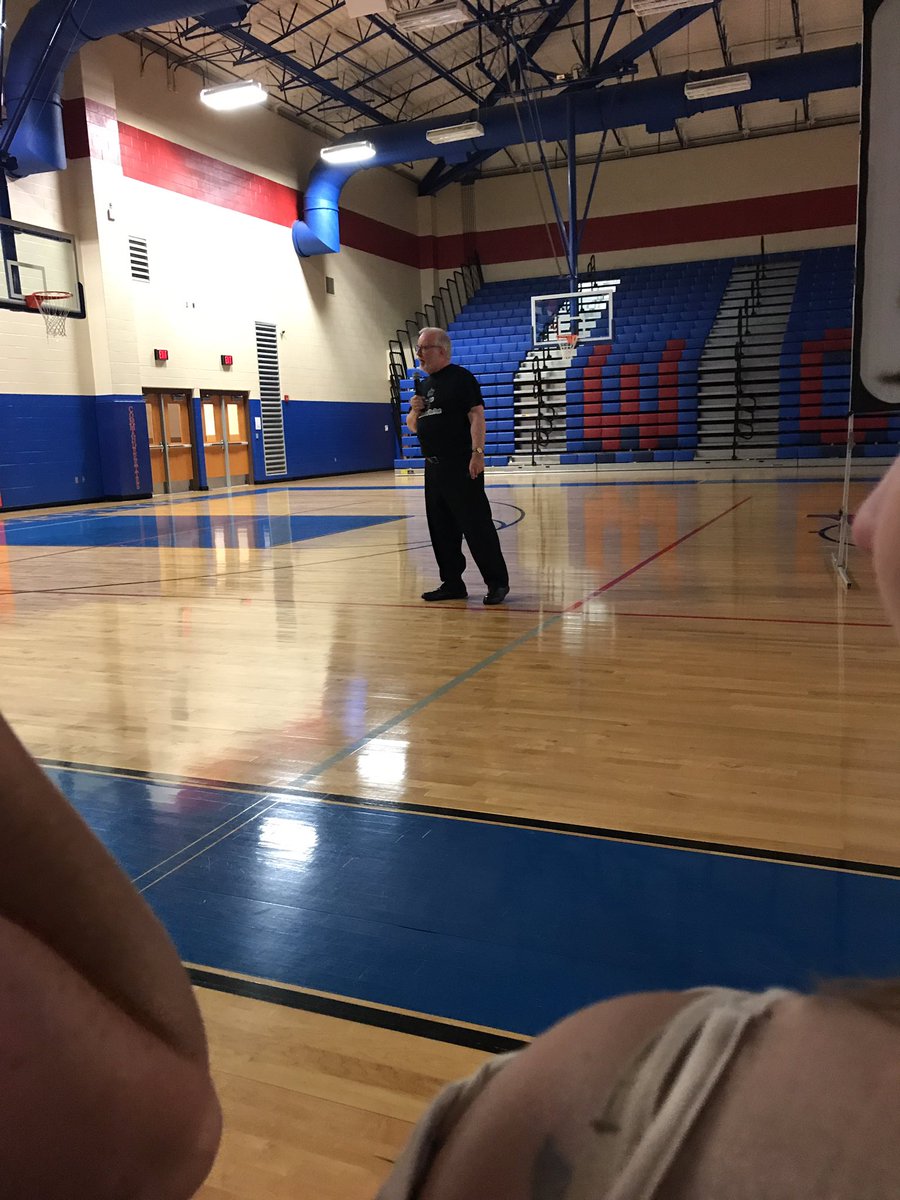 WCHSCommanders's tweet photo. @WCPSCommanders @WCHSCommanders Social Media training as a district. Thx @robinc5!!! https://t.co/cbpDvMlUdp