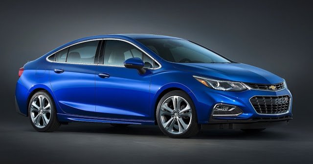 GoodCarBadCar's tweet photo. Canadian sales of compact cars are down, but Canadian sales of subcompact cars are plunging. https://t.co/To4jHbMNH9 https://t.co/b3MakPtX2e