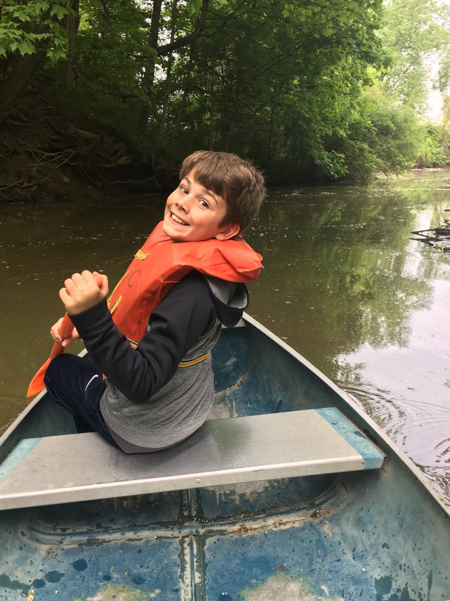ojhslibrary1's tweet photo. A morning canoe! @Otsego_Grade6  #OtsegoKnights https://t.co/JuzuxY7fM0