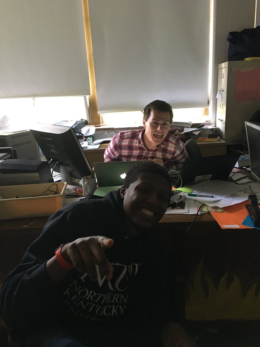 orvellevsw's tweet photo. it's been real @mrclementsmath! Good luck at your other school!! https://t.co/mThMEEDuPt