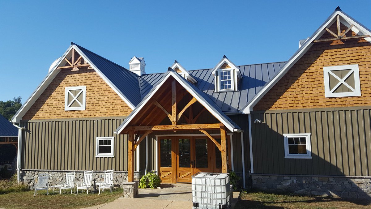 AmericanWineryGuide tweet media