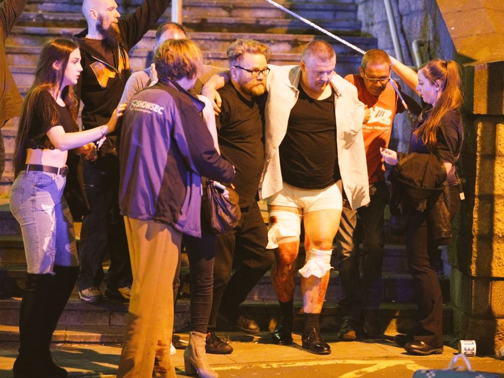 #RestInPeace 
#ISIS  Attack 
#England 
#ManchesterArianaConcert 
20 killed upto now