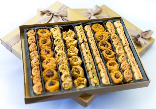ReadyTalents's tweet photo. Call Ready Talents for all your Ramadan gifting solutions 
+971 4431 0013 or email to info@readytalents.com #ramadan2017 #mydubai #gifts https://t.co/TjJvNZ5cBW