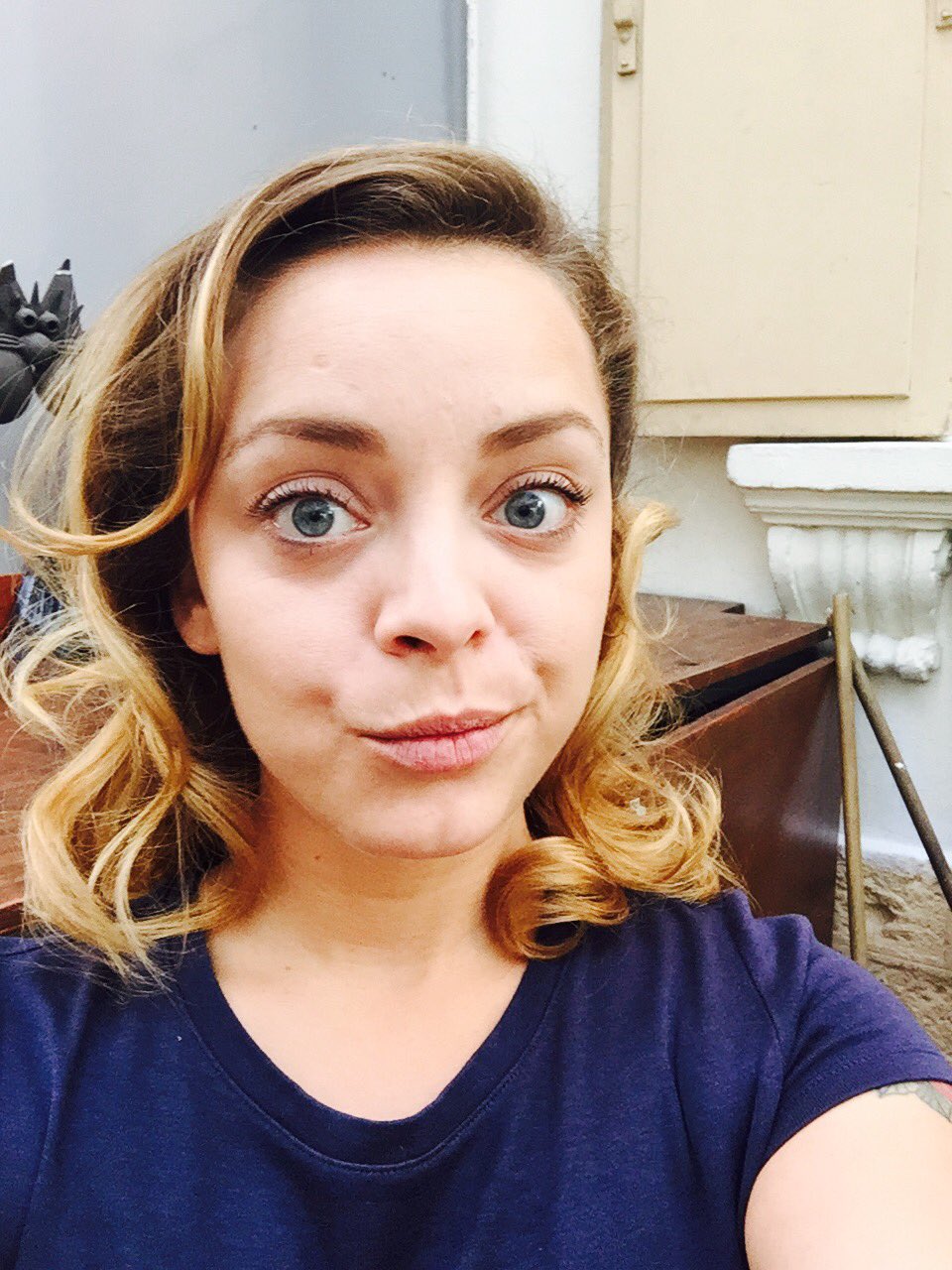 TW Pornstars - Liza Del Sierra. Twitter. Essayage de style pour long