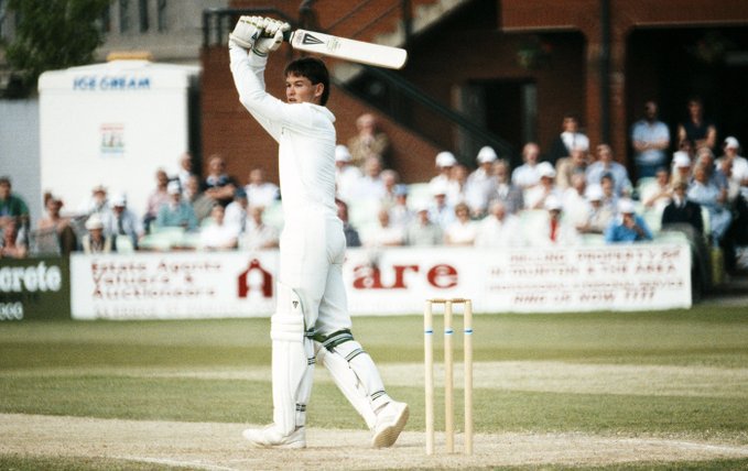 Happy Birthday Graeme Hick

65 Tests, 3383 Runs, 6 100s
120 ODIs, 3846 Runs, 5 100s
526 FC, 41112 Runs, 136 100s 