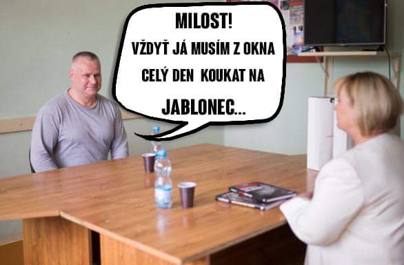 Luzicka23's tweet photo. už toho “chudáka“ pusťte, ten pohled z okna mu nezávidím :-)
#Kajinek #Gablonz #Predmesti https://t.co/E1Z65eLTFh